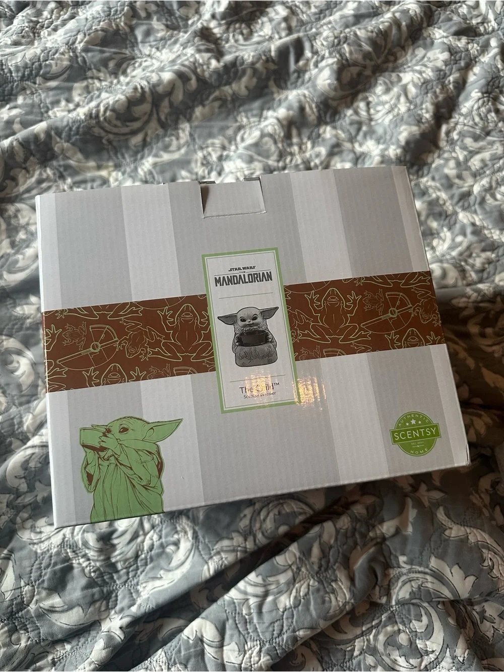Scentsy Star Wars The Mandalorian Child Warmer - Picture 1 of 7
